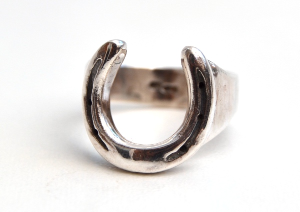 Individually handmade solid silver horseshoe ring a collaboration between www.lrsilverjewellery.co.uk and www.houseofneed.co.uk